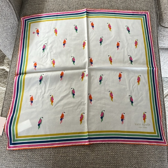 Kate Spade Flock Party Bandana - Picture 4 of 8